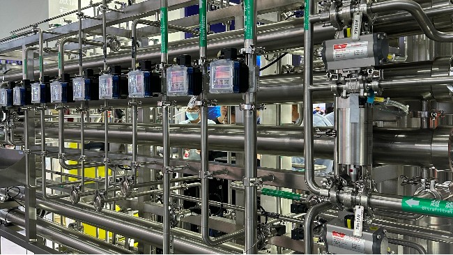 10噸反滲透設備的推薦需要考慮以下幾個因素