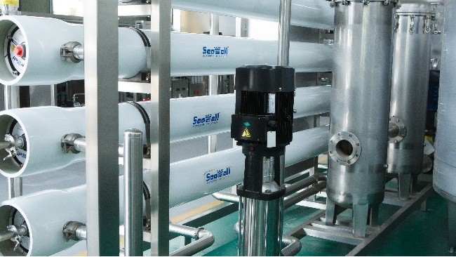 投資一個(gè)桶裝礦泉水廠大概需要多少錢(qián)