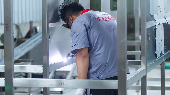 食品生產(chǎn)用反滲透純水設(shè)備萬達環(huán)保水處理設(shè)備