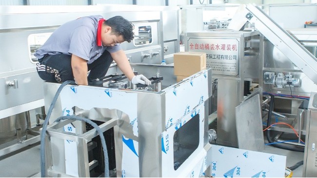 實驗用一級反滲透純水設(shè)備的制水原理