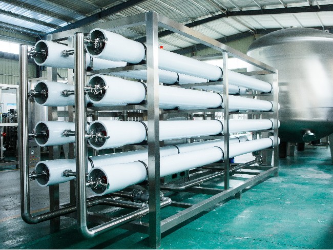 工業(yè)用凈水器設(shè)備 工業(yè)用凈水器設(shè)備