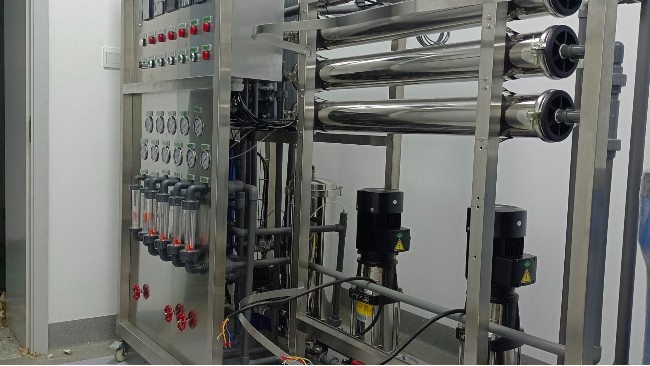 在水處理行業中超濾反滲透設備的排行